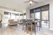 Luxurious Downtown 2 bedroom 2 bath- 1M Parking included