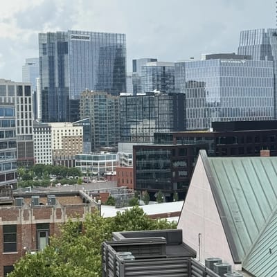 Luxurious Downtown Penthouse-2 bed 3 bath plus loft-  402AD