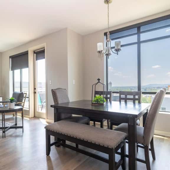 Luxurious Top Floor 2 Br 2 Ba Downtown Corner Condo- 604 - Image 1
